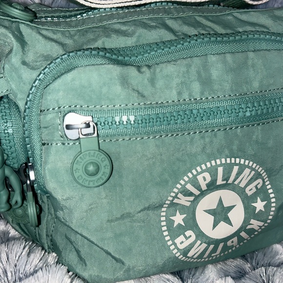 Kipling Classic Gabbie Crossbody Bag - Picture 6 of 9